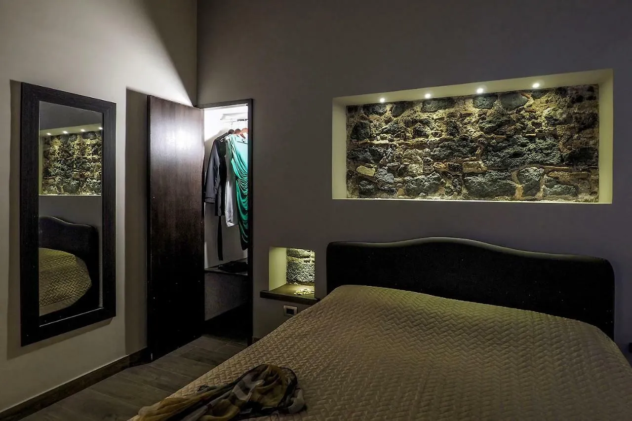 카타니아 Relais Anfitheatro B&B